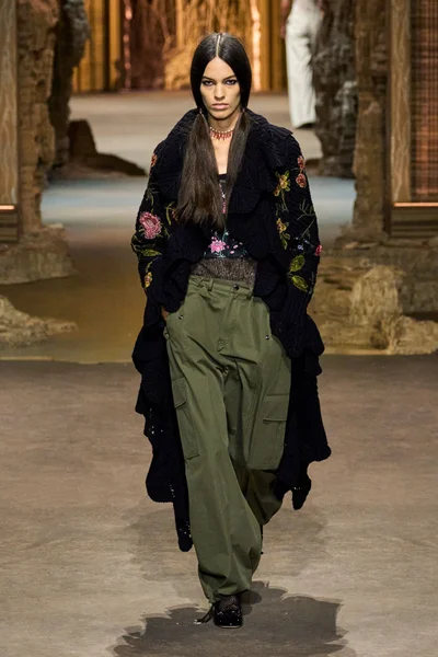 Look 67
